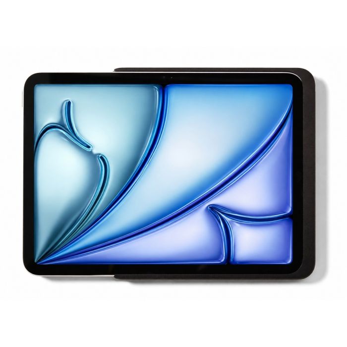 Schwarze Displine Dame Wall Home 2.0 Wandhalterung mit iPad Air 11 Zoll im Einsatz, Seitenansicht mit klarer Sicht auf das Design.