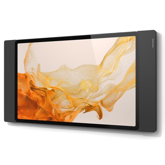 Smart Things sDock Fix Wandhalterung für Samsung Galaxy Tab S10+ mit an der Wand montiertem Tablet, Seitenansicht.