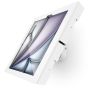 Seitenansicht des Compulocks Bow Apex Wandhalters für iPad Air 13 Zoll, mit einem schlanken und modernen Design.