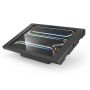 Draufsicht auf den Compulocks AV Capsule Apex Tischständer für iPad Pro 13 Zoll, mit einem eleganten schwarzen Design und einem klaren Display.