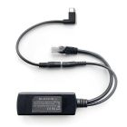 Detailansicht des Smart Things sCharge PoE 4856 Splitters mit USB-C-Kabel, inklusive Anschlüssen und Kabelmanagement.