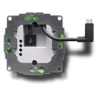 Detailansicht des Smart Things sCharge USB-A Einbau-Netzteils mit sichtbarem USB-C-Kabel und Anschlüssen.