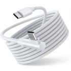 Detailaufnahme des Torvik USB-C auf rechtwinkliges USB-C Lade- und Datenkabel mit einer Länge von 3 Metern, in Weiß, mit gewellter Kabelstruktur.