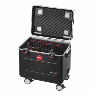 Offenes PARAT TC10 BASKET Ladecase mit Platz für 10 Tablets, sichtbar mit Ladefächern und Kabelmanagement.