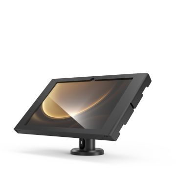 Seitenansicht der Compulocks Rise Tischhalterung für Samsung Galaxy Tab S10 FE+, mit elegantem schwarzem Finish und stabiler Basis.