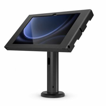 Seitenansicht der Compulocks Rise Tischhalterung für Samsung Galaxy Tab S11, mit schwarzem, stabilem Design und abgewinkeltem Bildschirm.