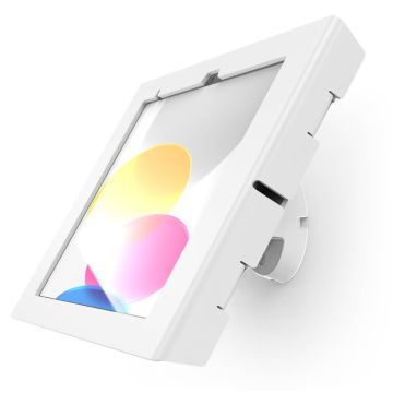 Eckansicht der weißen Compulocks Bow Apex-Wandhalterung für iPad, mit klarer Sicht auf das Display und sichtbaren Montagedetails.