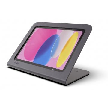 Seitenansicht des Heckler Design Windfall Tablet-Ständers für iPad, mit einem genutzten iPad und einem farbenfrohen Hintergrund.