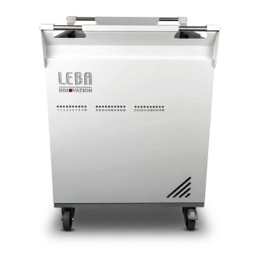 Vorderansicht des LEBA NoteCart TopFit 30 Slim USB-C 65W Ladewagen mit sichtbaren Griffen und Rädern.