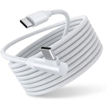 Detailaufnahme des Torvik USB-C auf rechtwinkliges USB-C Lade- und Datenkabel mit einer Länge von 3 Metern, in Weiß, mit gewellter Kabelstruktur.